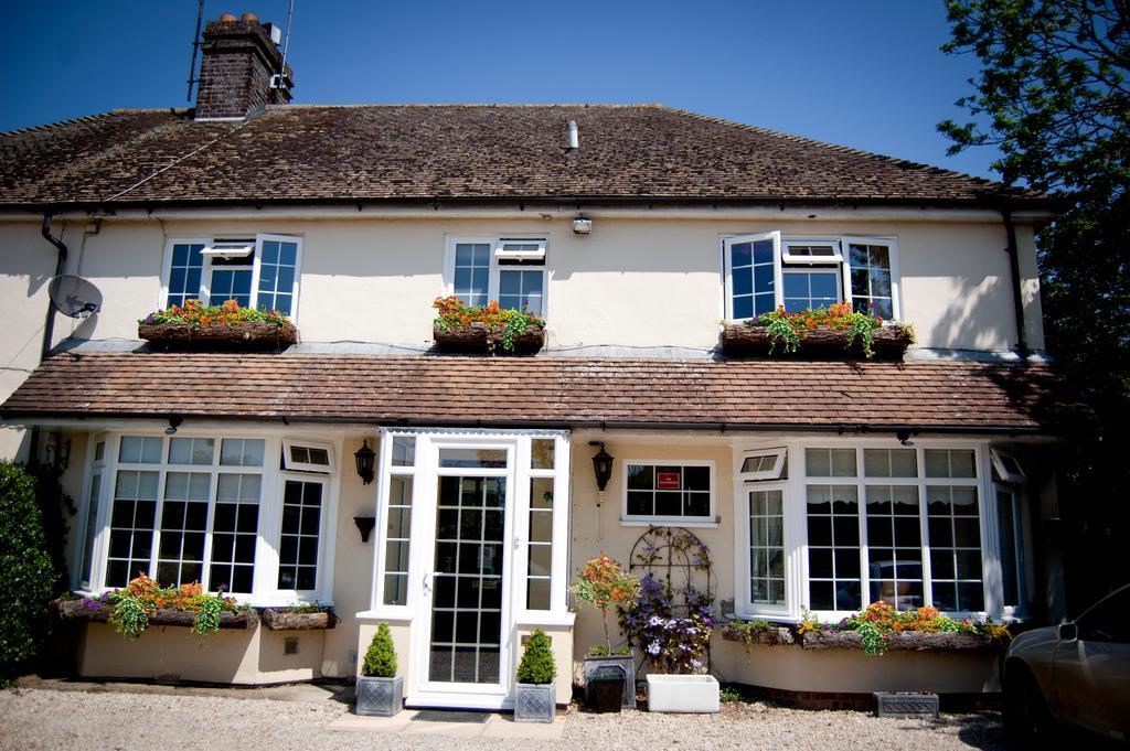 Crofters Guest House Witney Extérieur photo