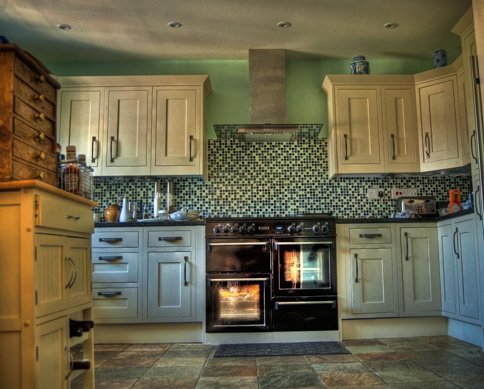 Crofters Guest House Witney Extérieur photo