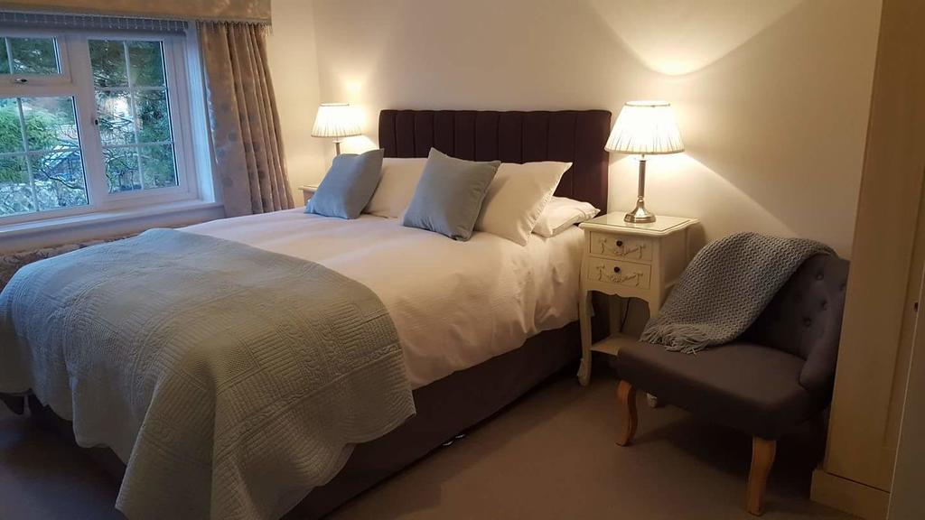 Crofters Guest House Witney Extérieur photo